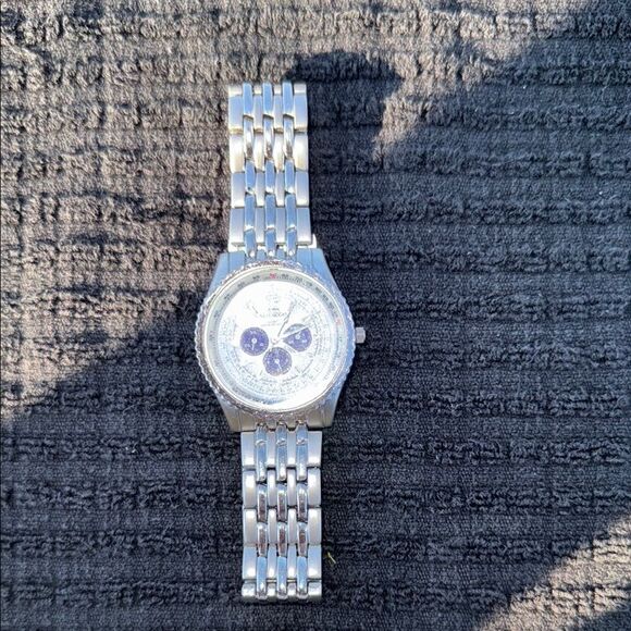 Vellaccio silver Chronograph Watch Blue Accents - Picture 3 of 5